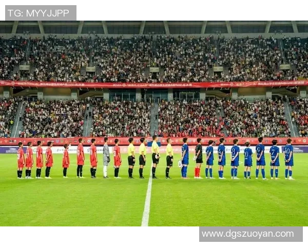 足球巨星精彩瞬间集锦壁纸分享 助你领略绿茵场上的巅峰对决 足球巨星精彩瞬间集锦壁纸分享 助你领略绿茵场上的巅峰对决