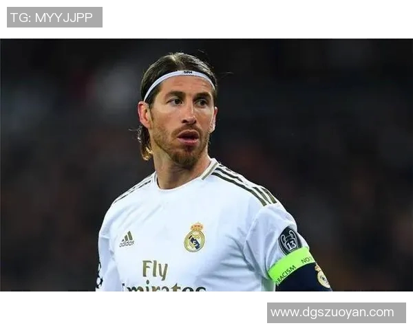 足球控球后卫球星盘点技术与智慧并存的顶级人物